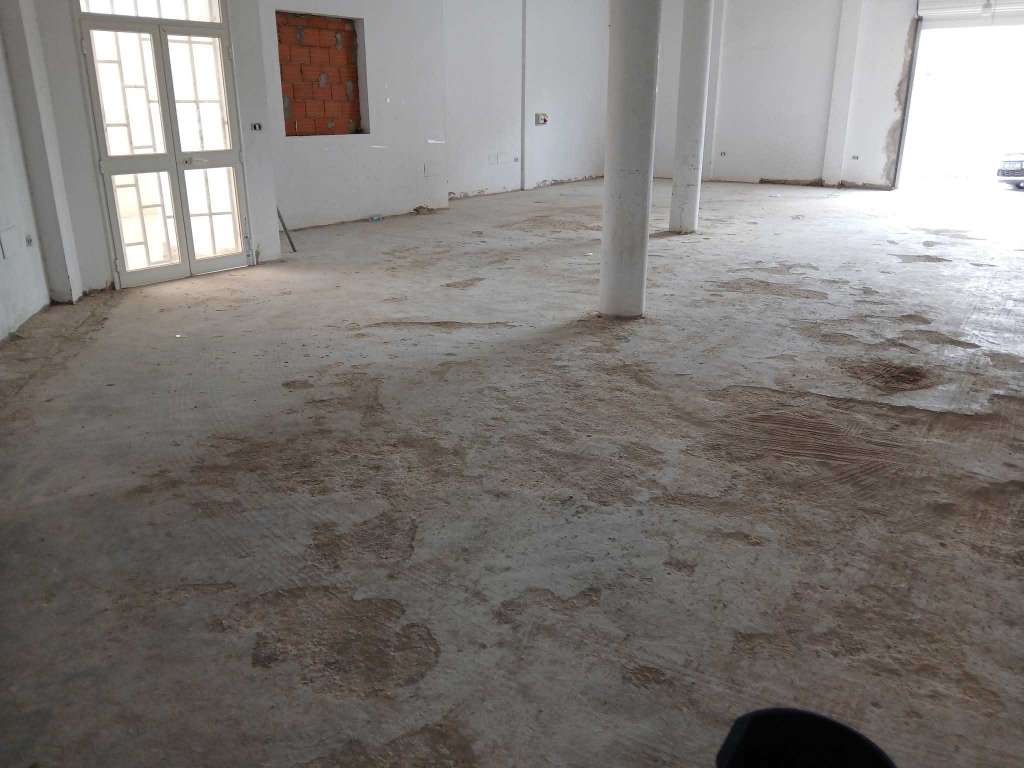 A local situé a akouda idéal pour dépôt de stockage