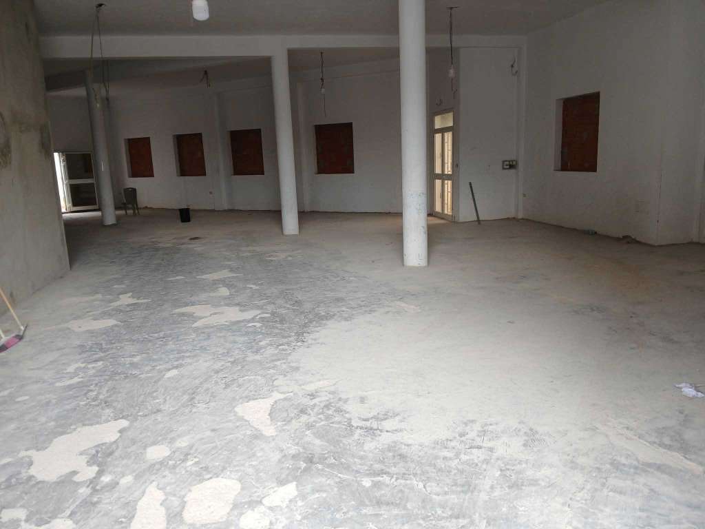 A local situé a akouda idéal pour dépôt de stockage