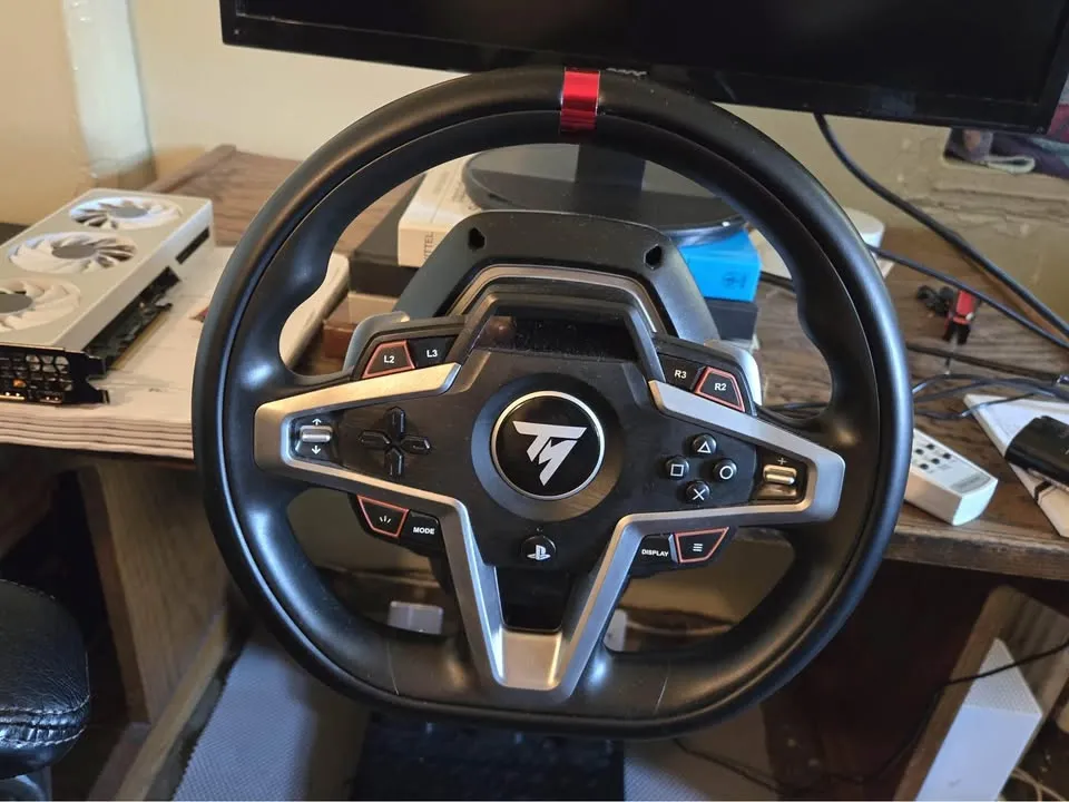 Volant thrustmaster t248