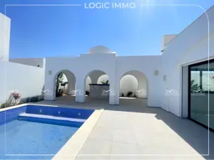 Villa S+4 a menchar 2 – Hammamet 