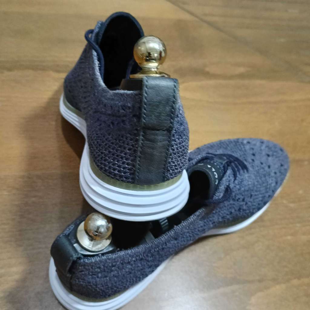 Chaussure marque( COLE HANAE) 
