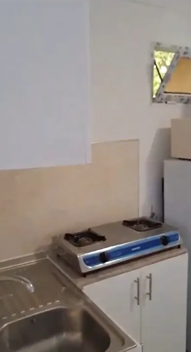 STUDIO MEUBLE AU LAC 1