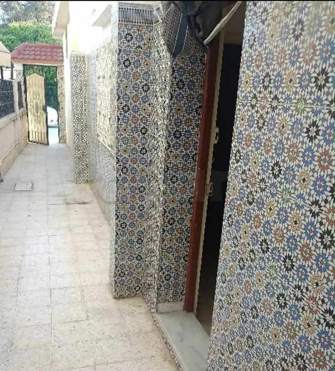 un studio s+1 vide au rdc a louer situé a Bardo Hedi Chaker