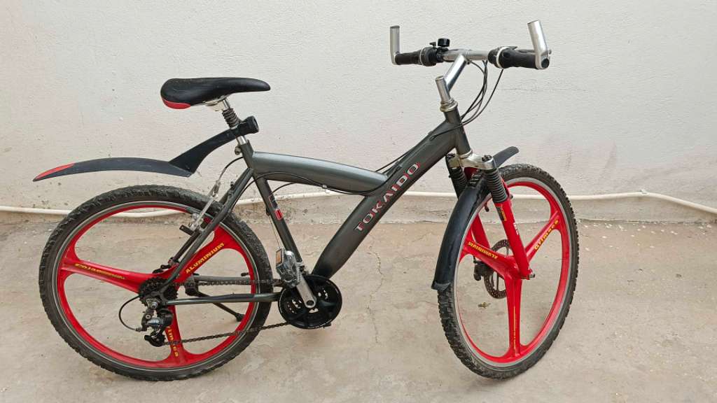 Bicyclette VTT 8 vitesses
