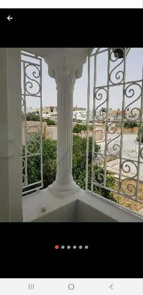 un appartements s+3 au 1er étage a louer situé a Manouba Cité Amal Prés de Aziza
