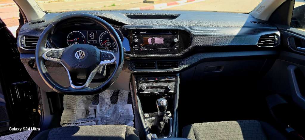 VOLKSWAGEN T-CROSS
1.0 L 
Année 2021
Km 78000
 Tel 93 296 414