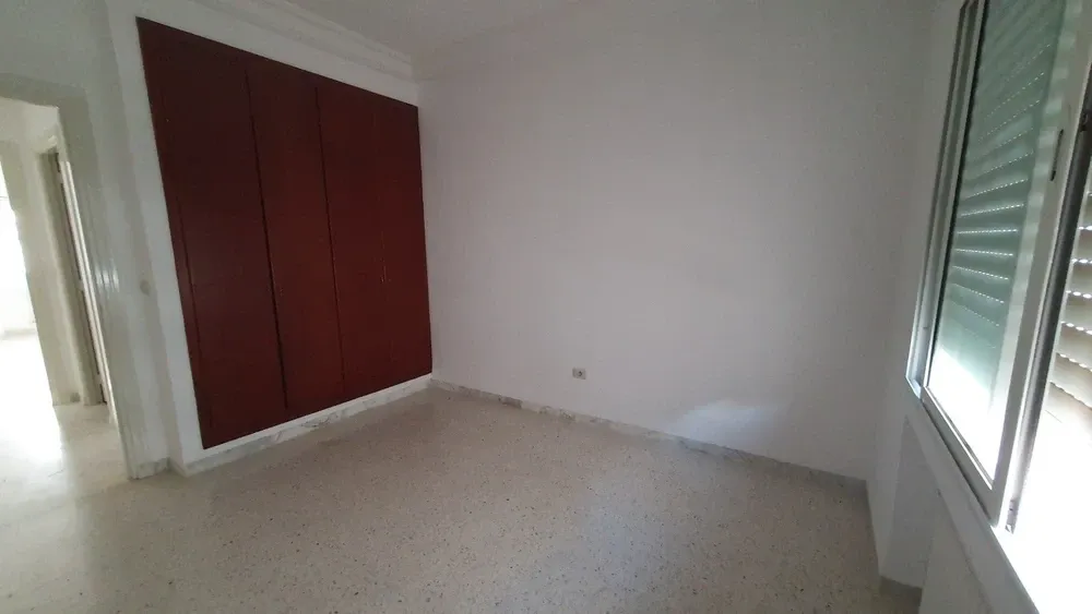 Bel appartement S + 2, de 96 m² – Aïn Zaghouan Nord