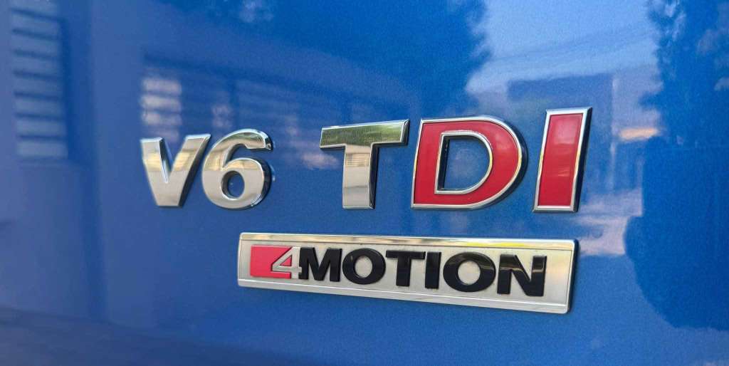 đ Volkswagen Amarok V6 2018 serie 255 đ
đ on accepte l Ă©change des voitures