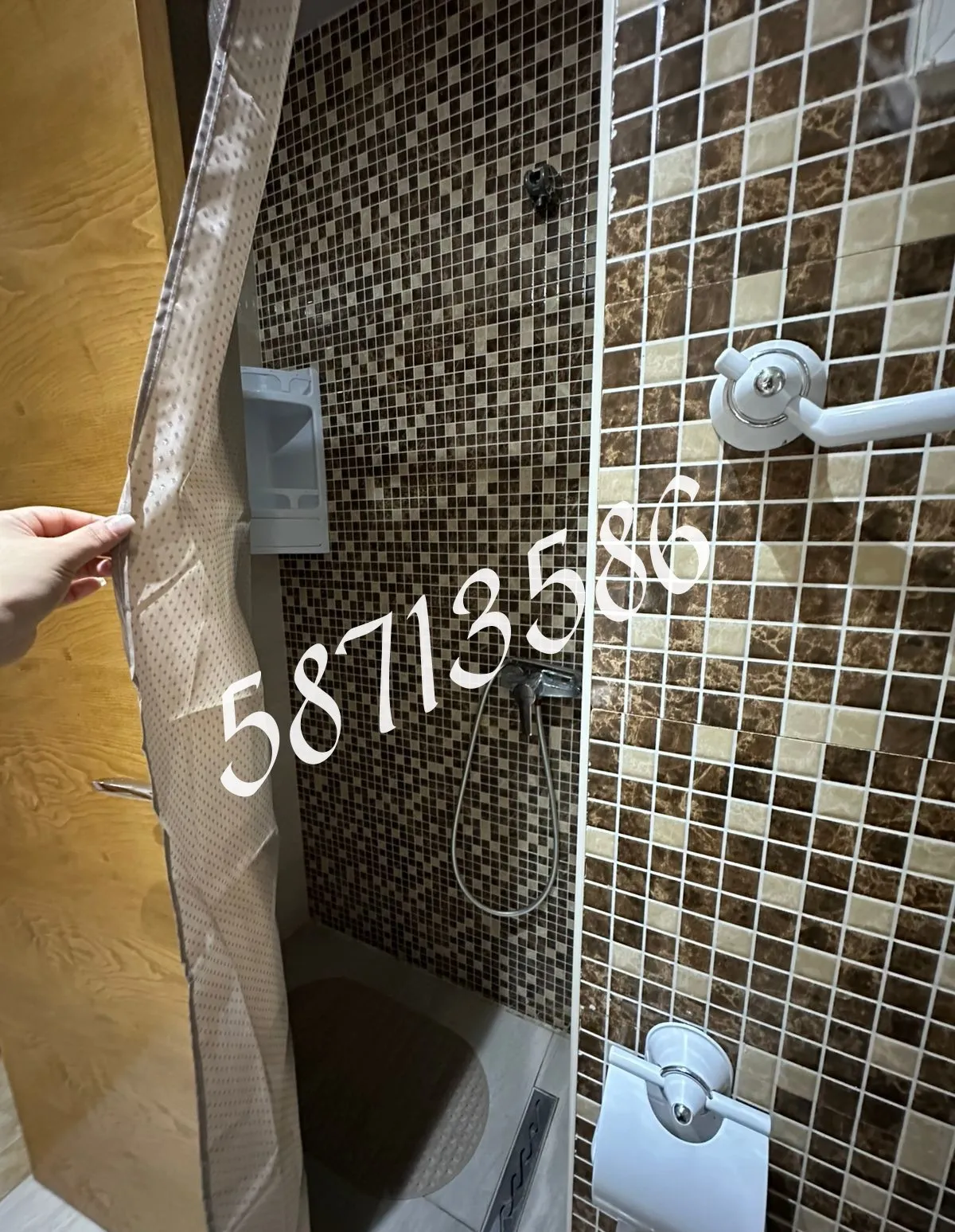 A LOUER – S+1 MEUBLE – CITE EL WAHAT – TEL 58713586 – FB.8216