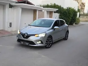 Renault Clio 2022, essence, manuelle – Première main