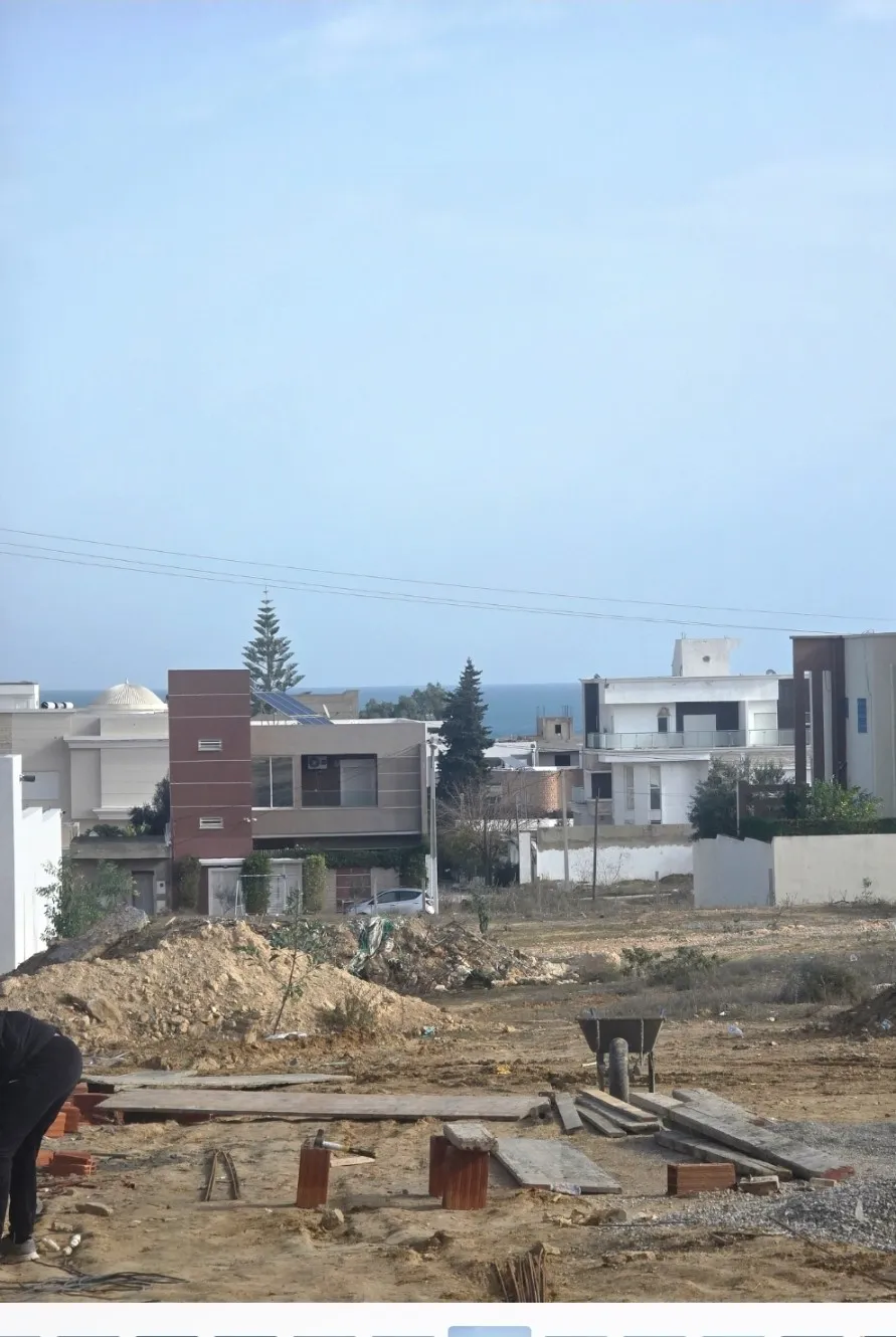 Terrain 248 m2 et 300m2 à chatt mariem  pré de la mer 