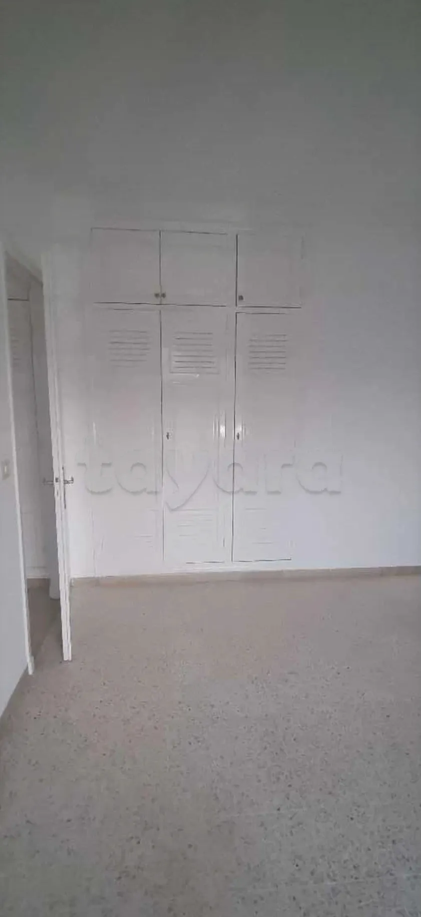 Location S1 vide Ă  El Manar 1