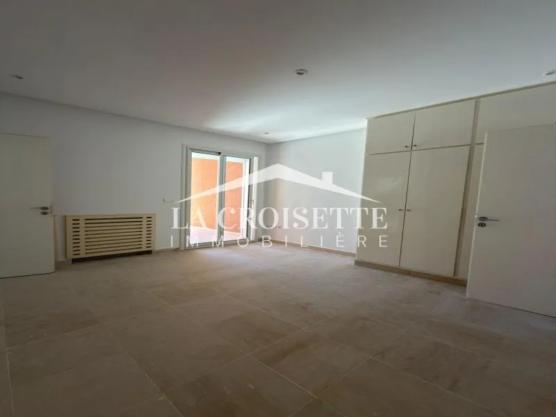 Appartement S+2 avec terrasse à Gammarth MAL2339