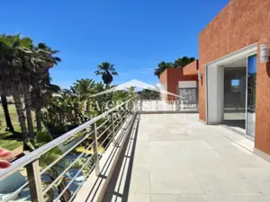 Appartement S+2 avec terrasse à Gammarth MAL2339