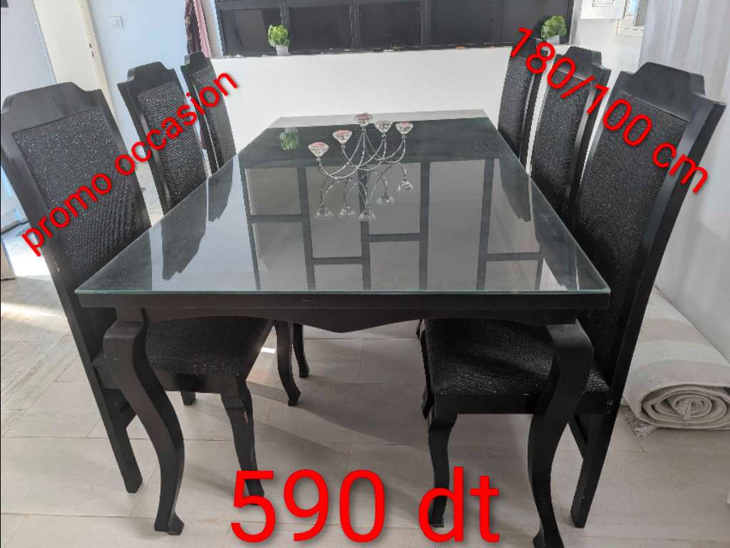 Table en bois massif