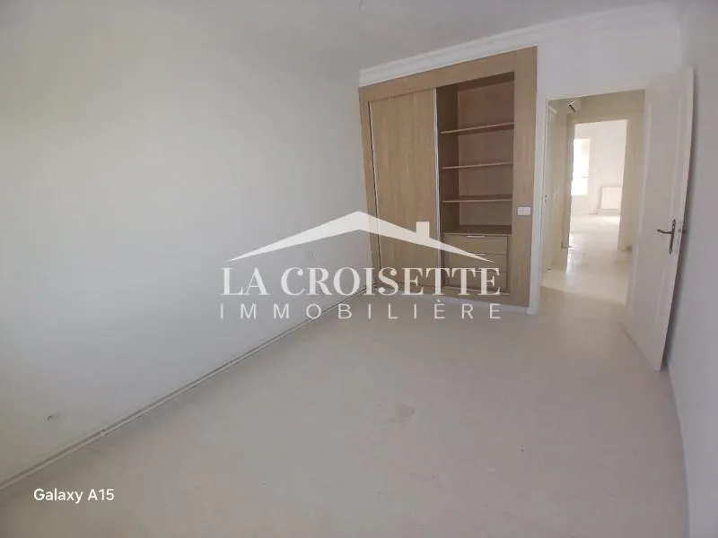 Duplex S+3 avec terrasse à La Marsa ZDL0676