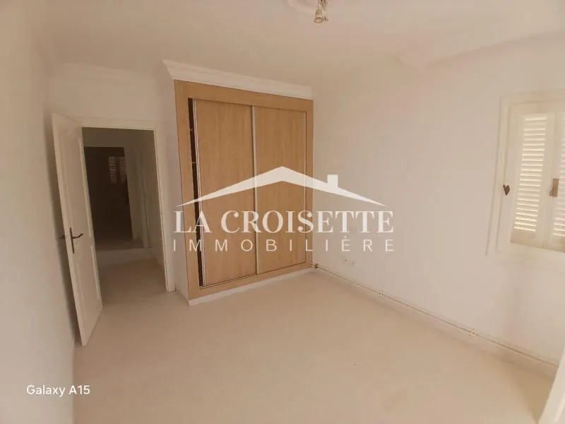 Duplex S+3 avec terrasse à La Marsa ZDL0676