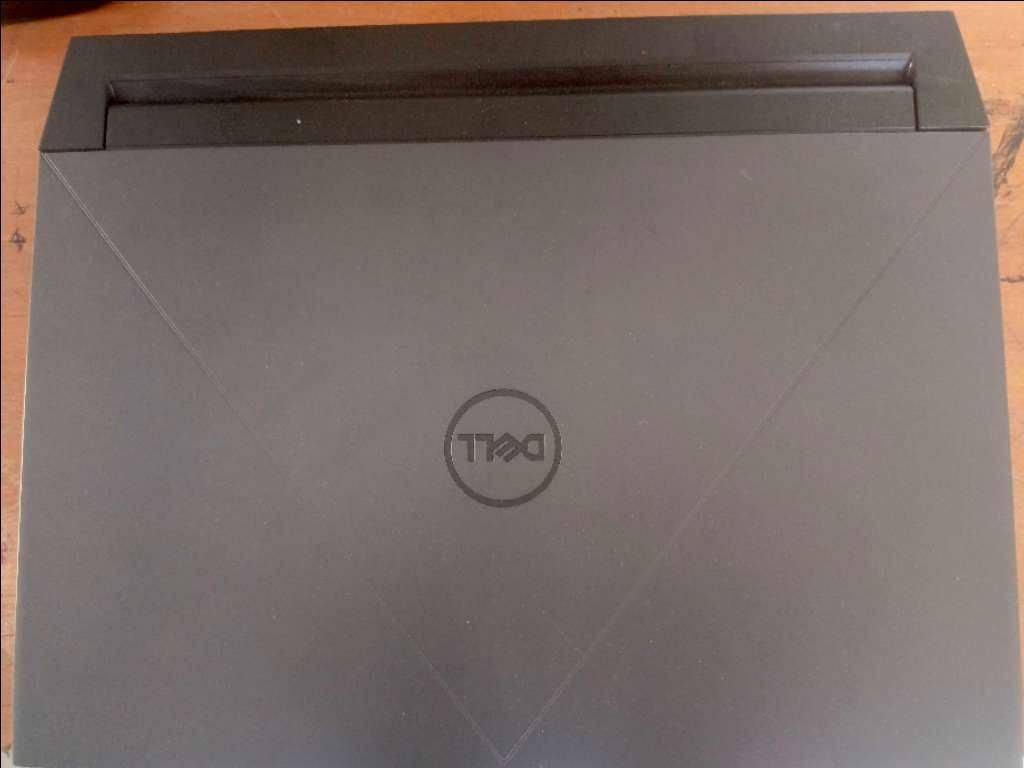 Dell G15 5530