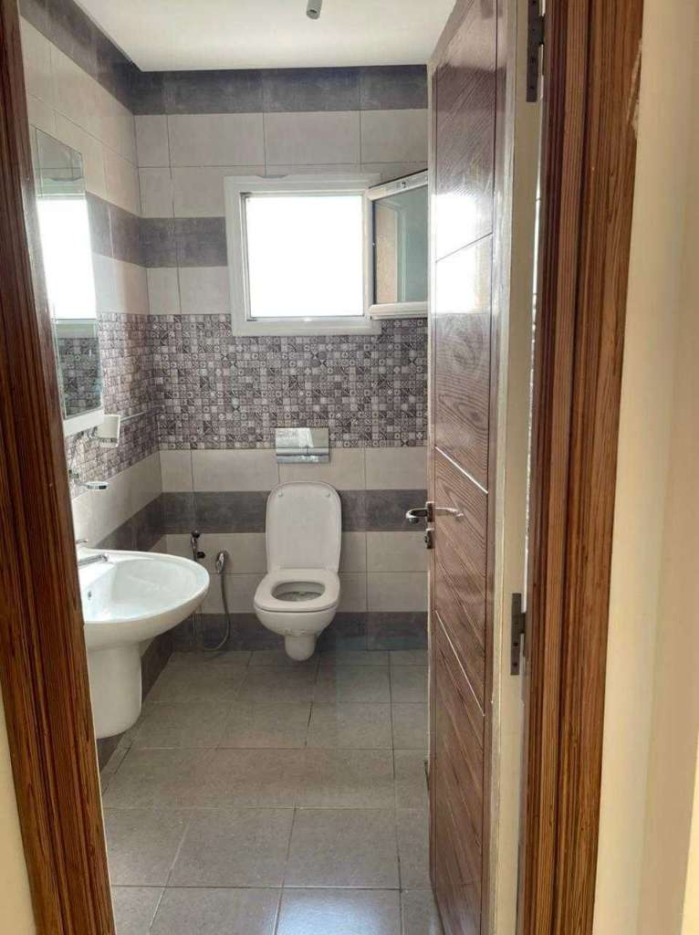 Appartement S+2 avec balcon à louer