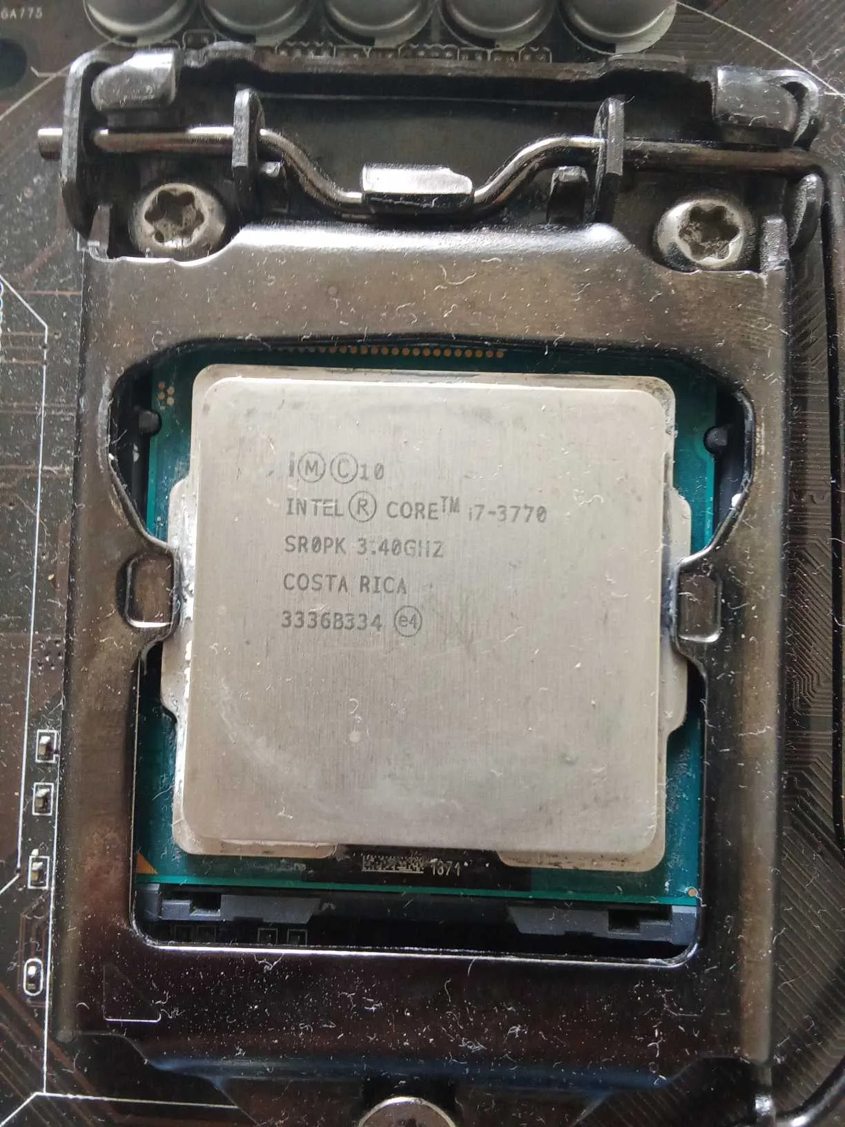 Processeur i7 (3770) socket LGA 1155 - 3éme generation 3,40ghz