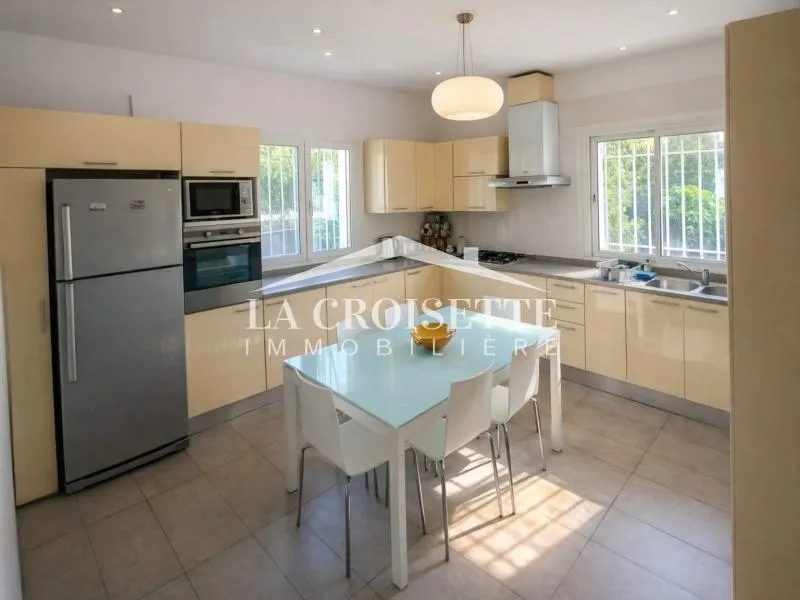 Etage de villa s3 meublé avec jardin  à La Marsa MEL0454