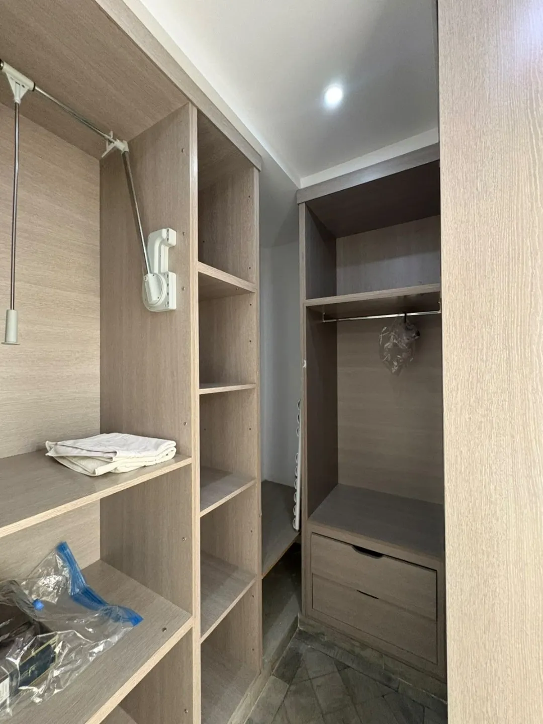 Location Annuelle : Villa Duplex S+3 Avec Piscine à Mrezga, Hammamet Nord