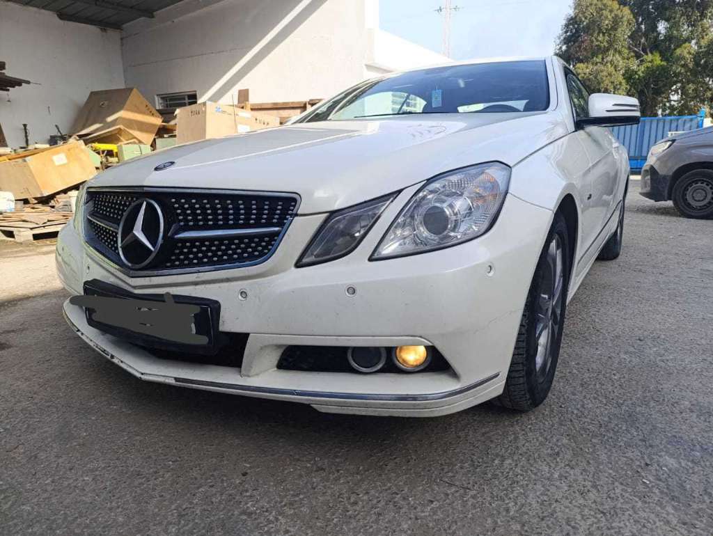 Mercedes-Benz E220 CDI