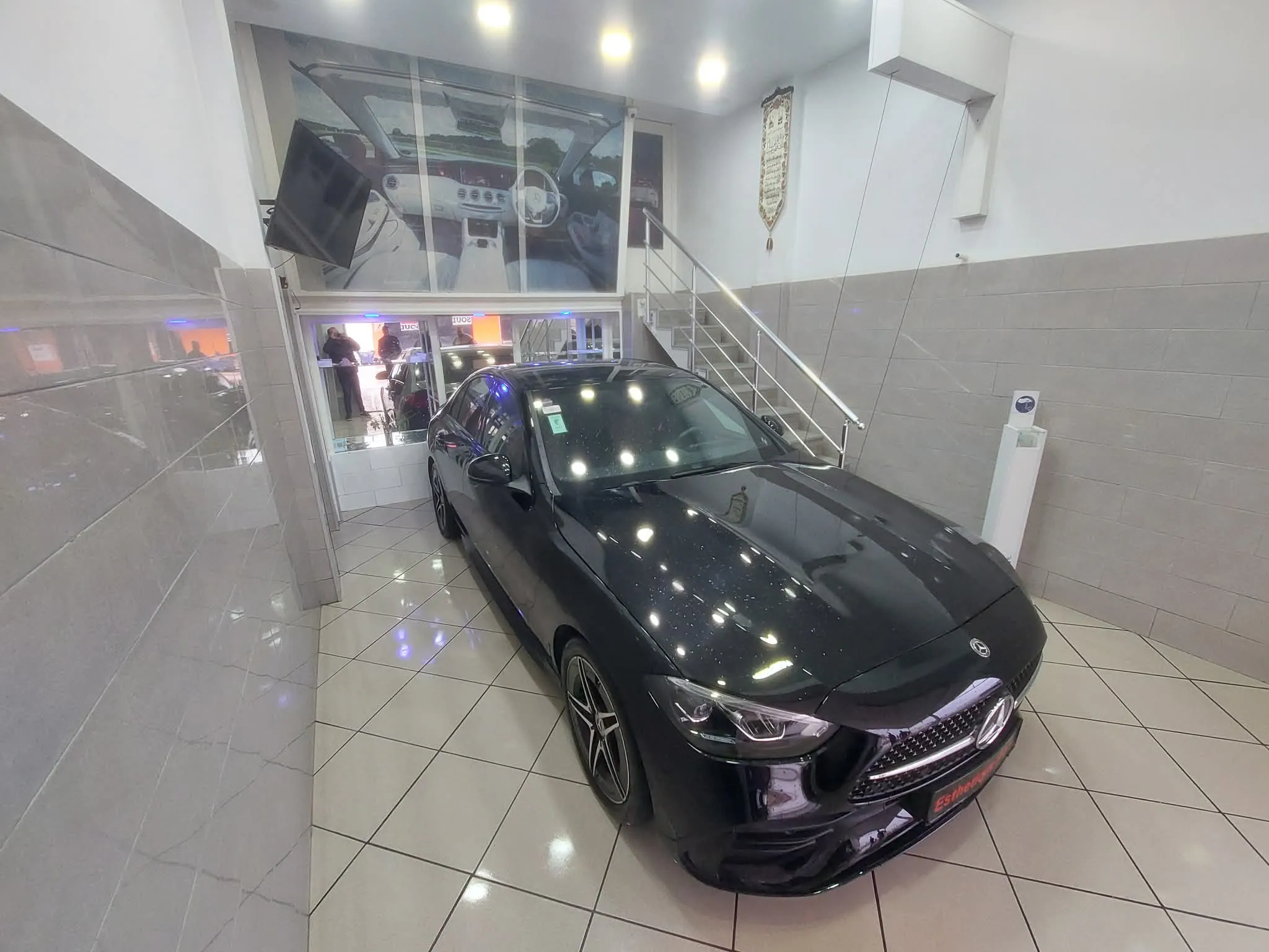 Mercedes-Benz C 180 - AMG - Tel 98479647