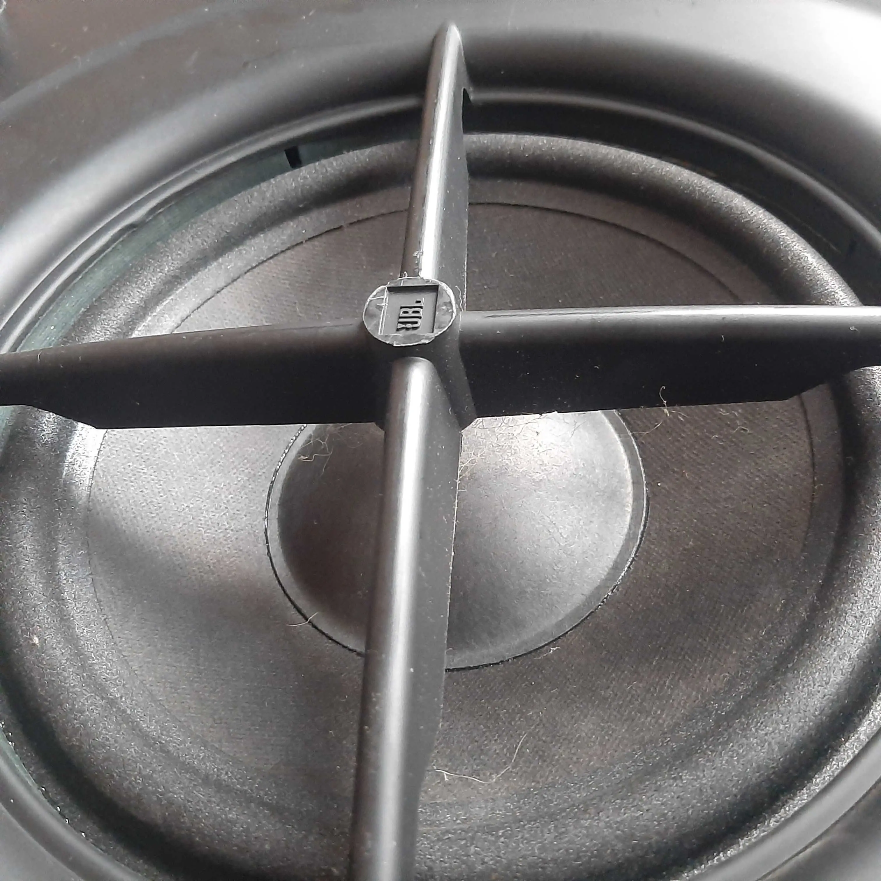 Caisson de basse JBL