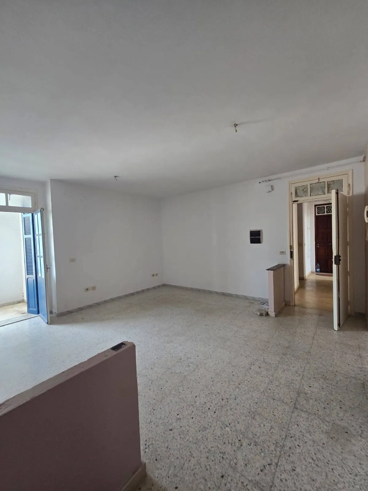 Appartement S+3 – Khezama Est plein zone touristique