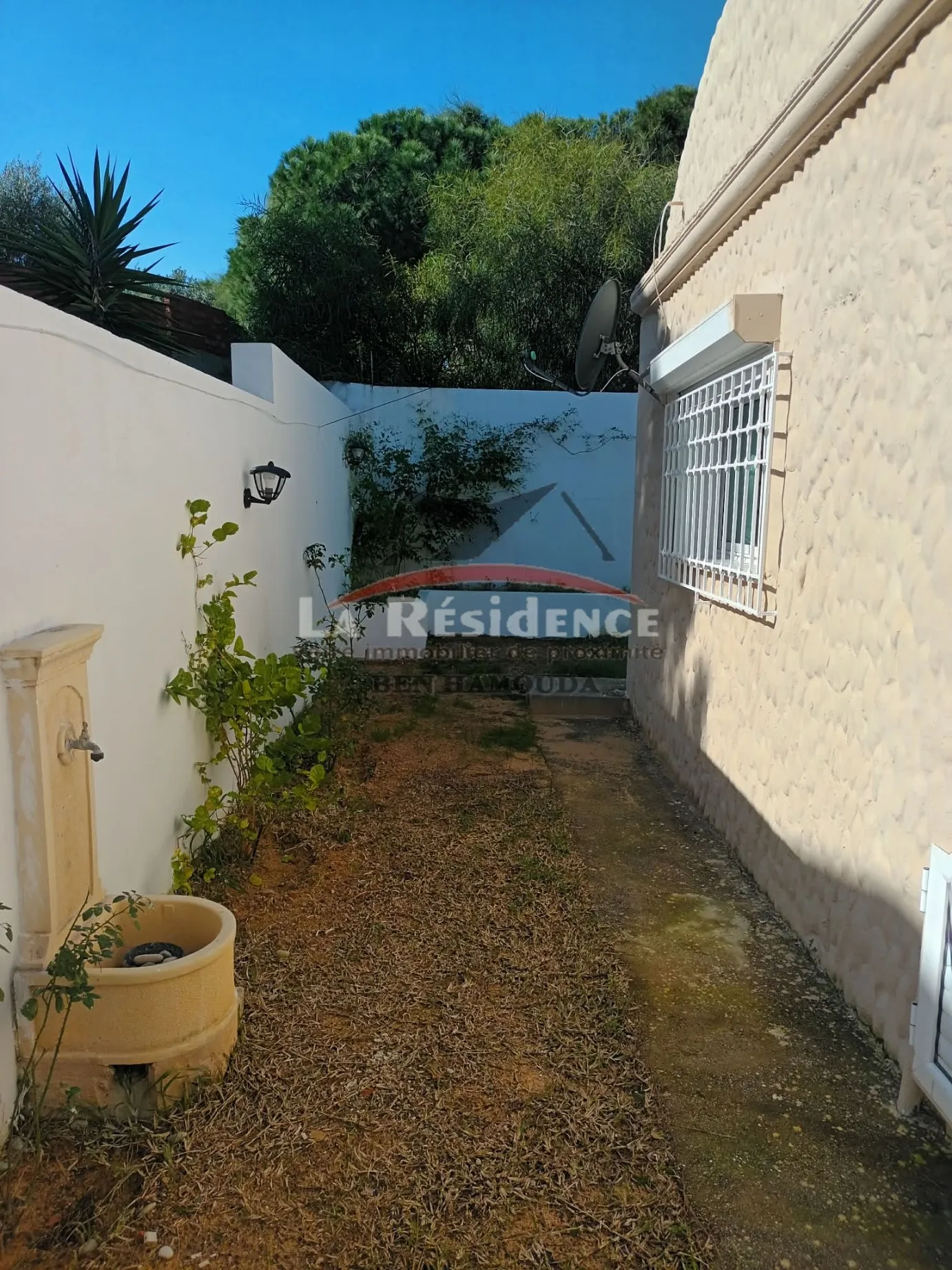 A louer Une villa Meublé Pour longue durée à Corniche , Bizerte