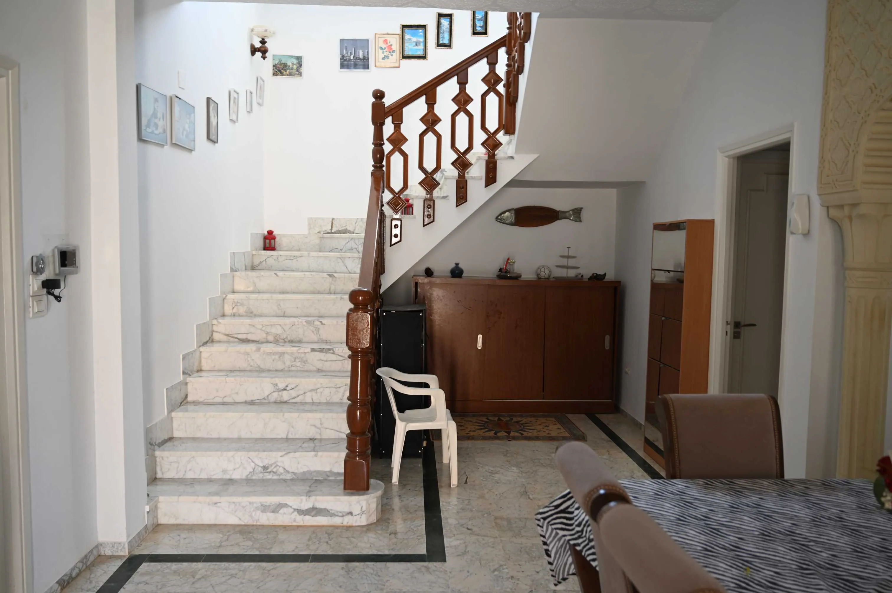À vendre – Belle maison à Sfax Route de Gabès d’une superficie totale de 1200m² : 400m² habitable & 800 m² de terrain