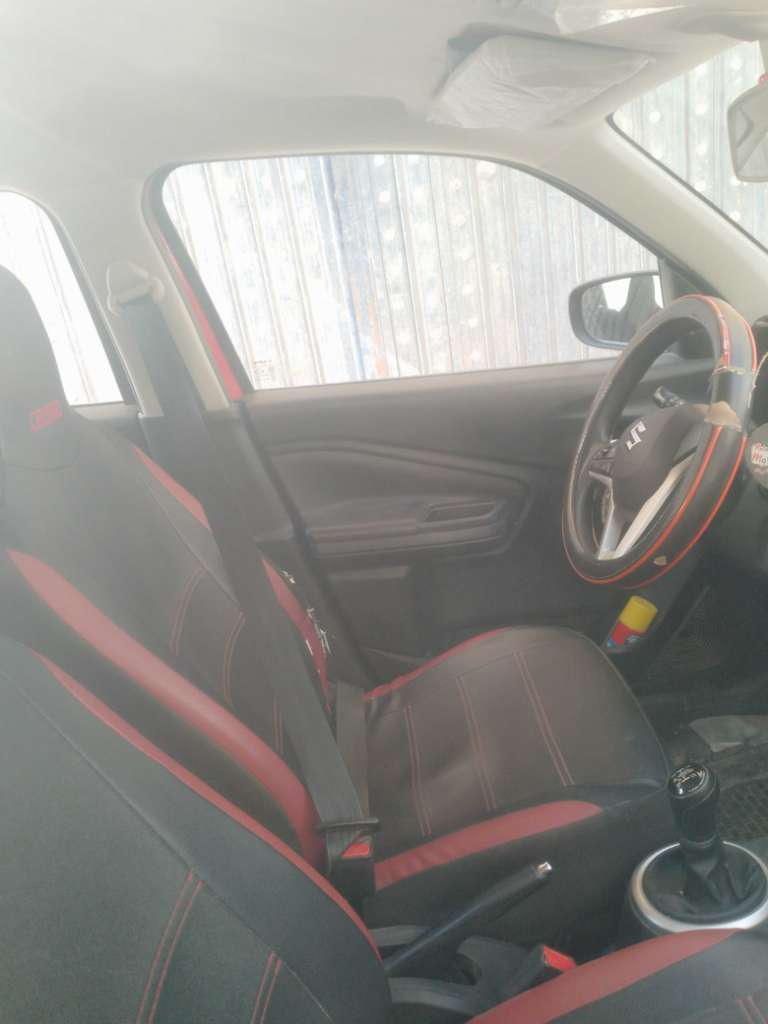 Voiture Suzuki célerio 1ére main a vendre