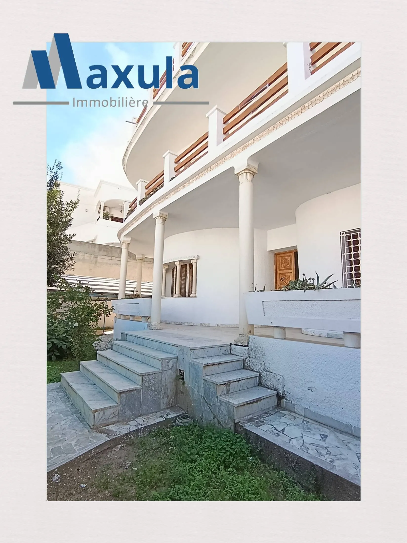 À VENDRE SPACIEUSE VILLA EN R+2 À RADES MELIANE 1