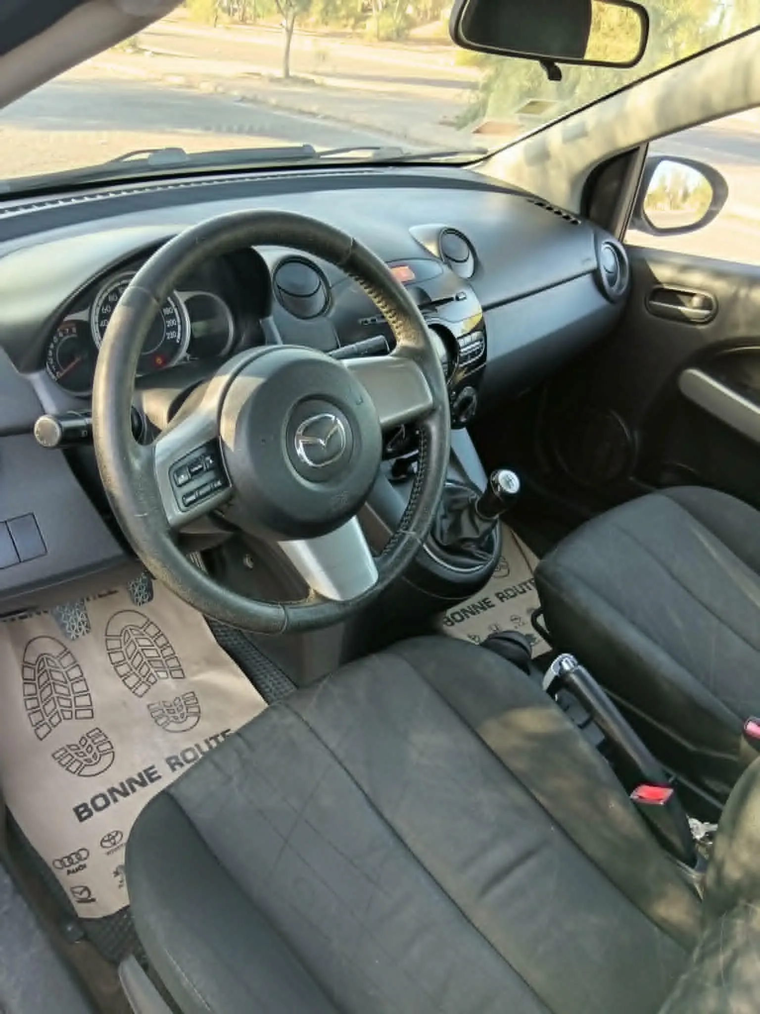 mazda 2 citadine 