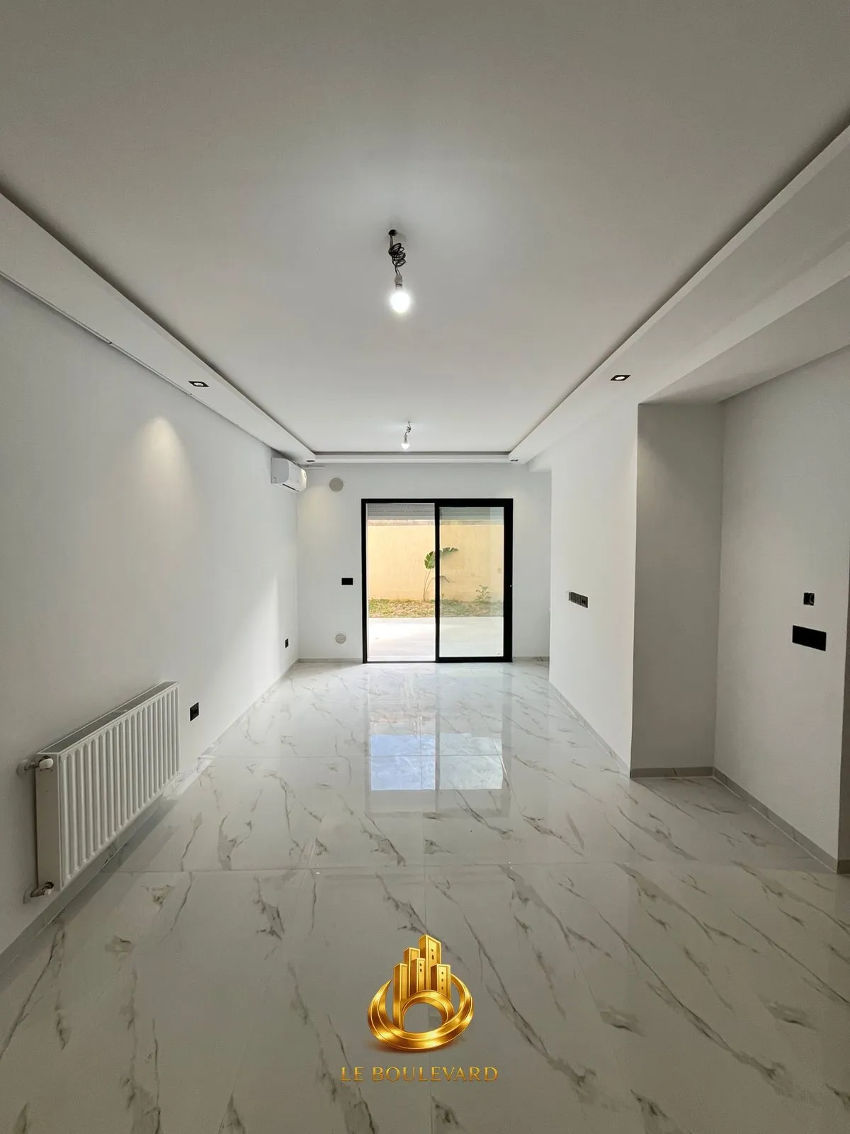 A Vendre Appartement S+2 Haut Standing Avec Jardin à Nouvelle Soukra, Tunis