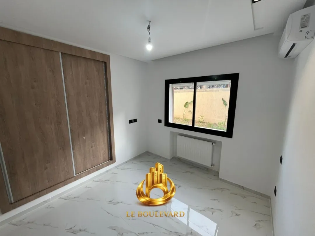 A Vendre Appartement S+2 Haut Standing Avec Jardin à Nouvelle Soukra, Tunis