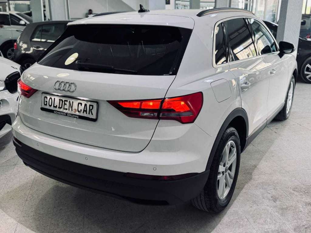 AUDI Q3 TU238