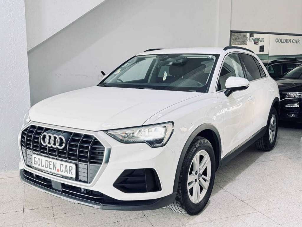 AUDI Q3 TU238