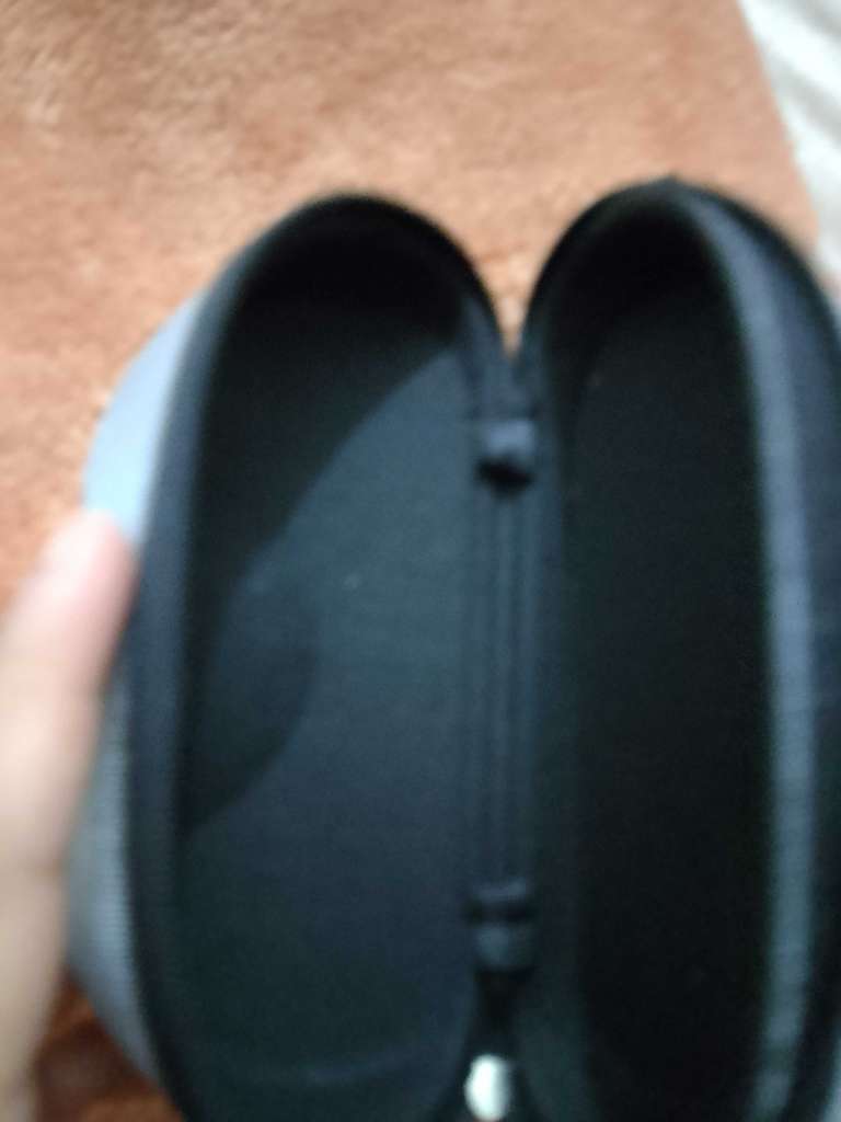 Lunette de soleil femme