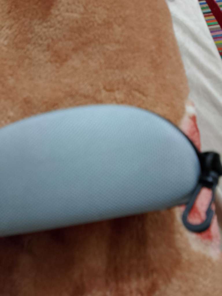 Lunette de soleil femme