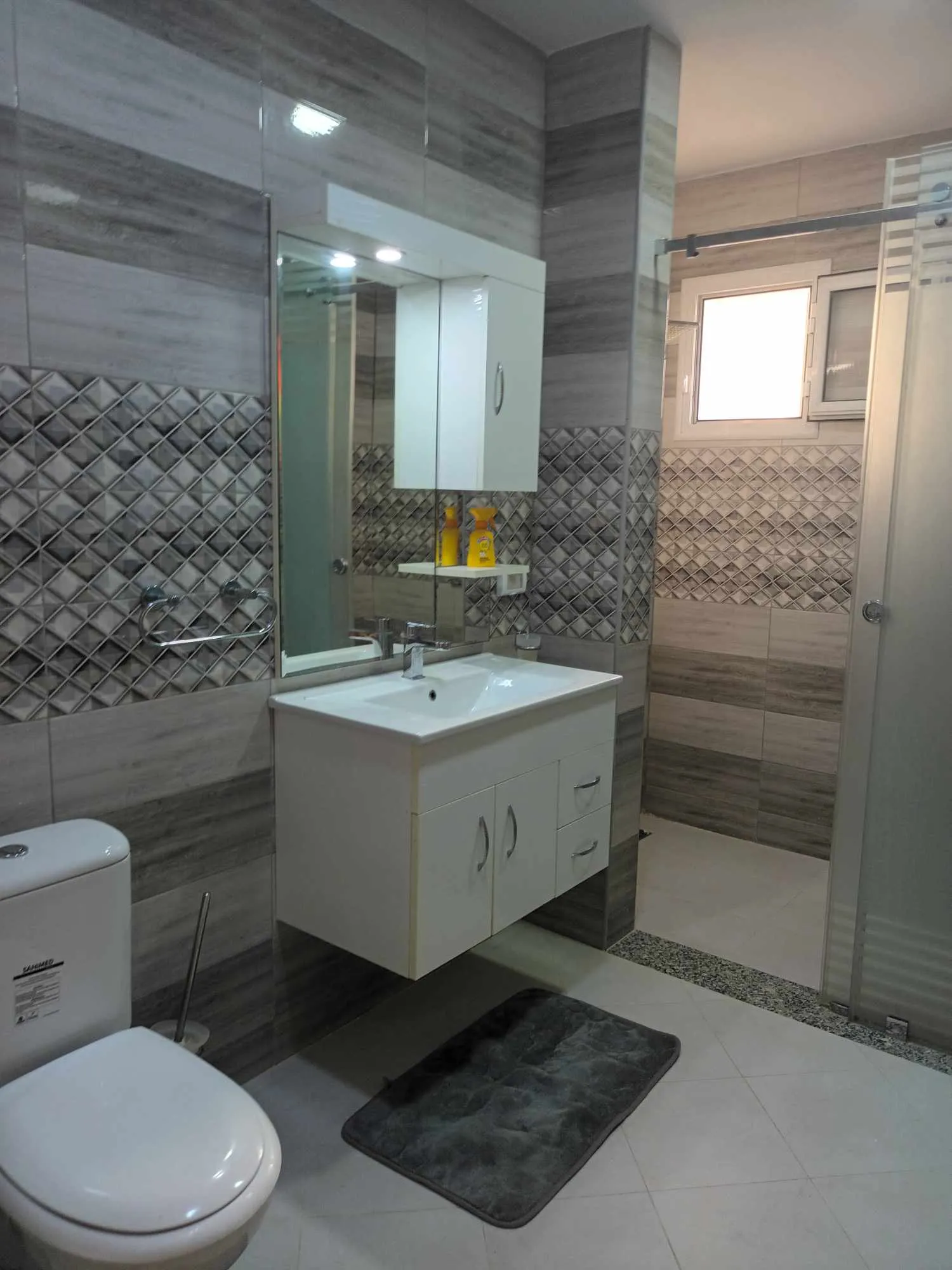 Un appartement s+3 location de vacances à corniche Bizerte