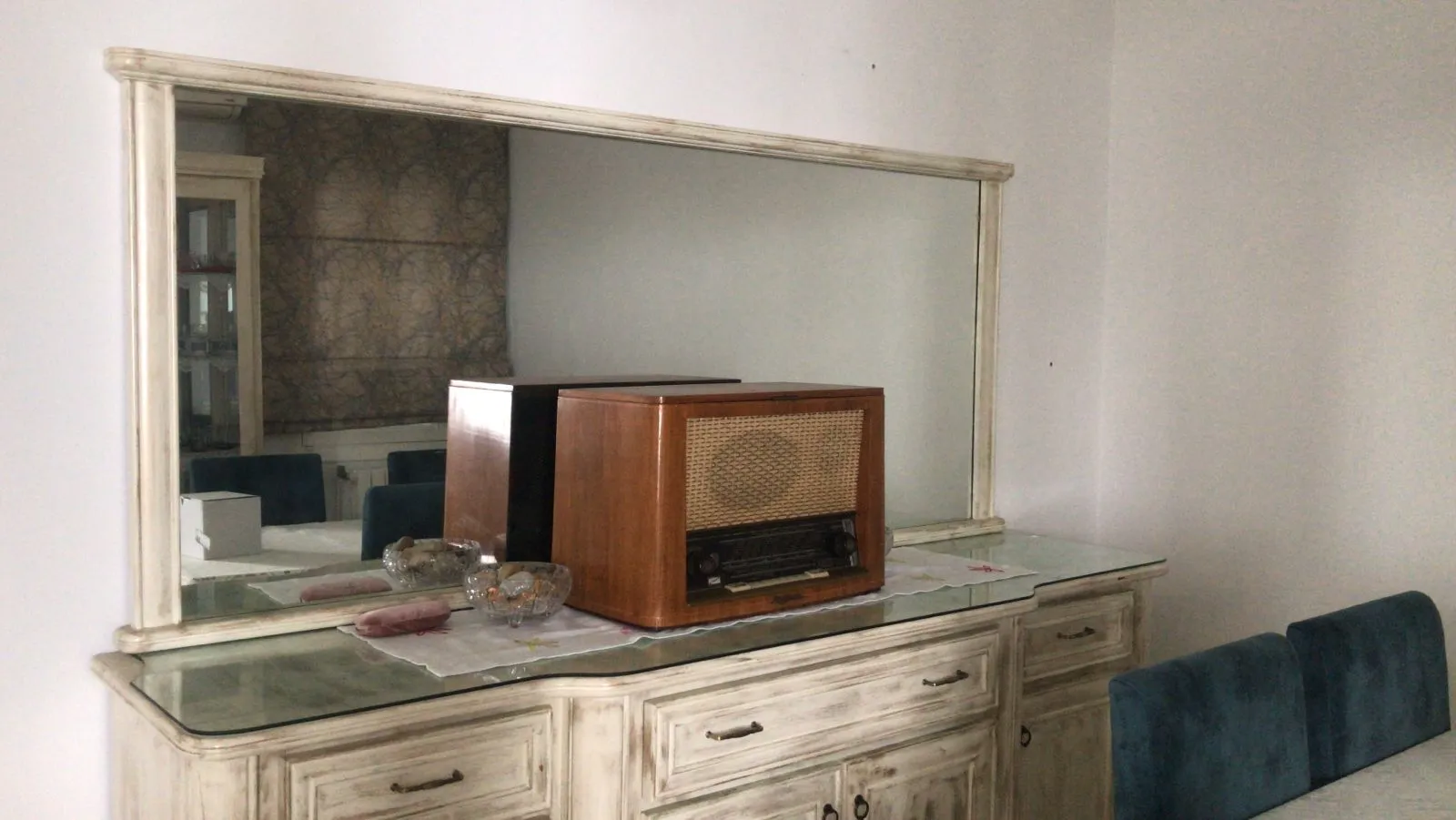 A vendre servante + bibliothéque (bois)