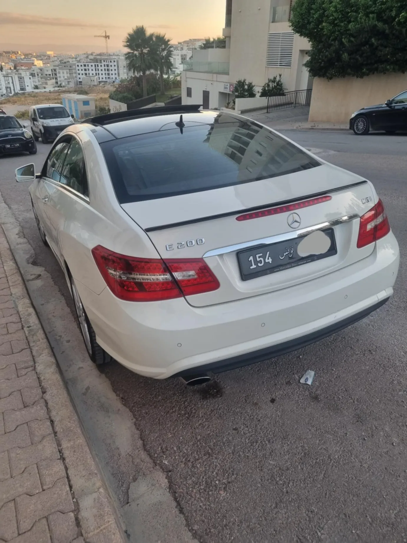 Mercedes E200 coupé 