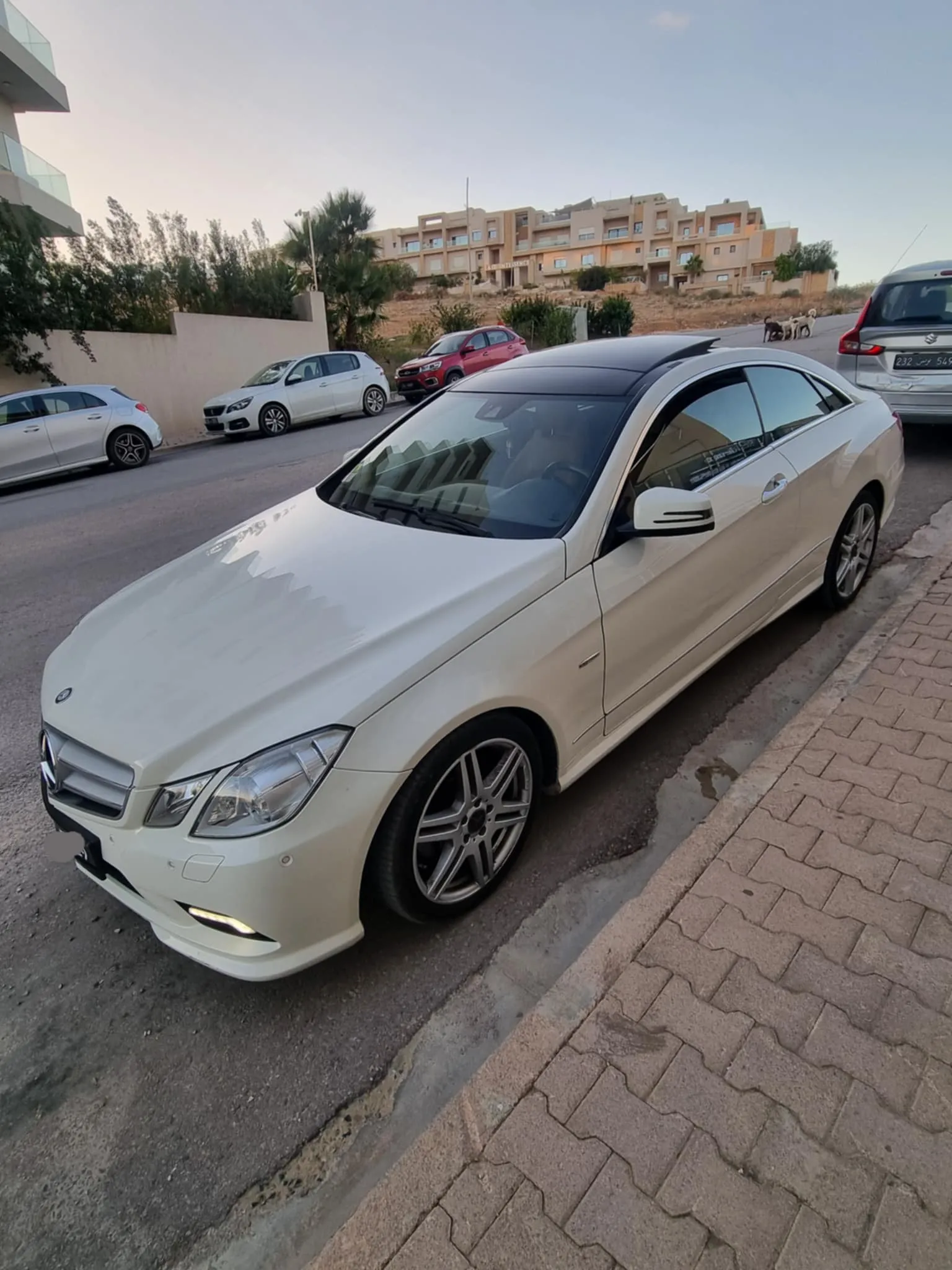 Mercedes E200 coupé 