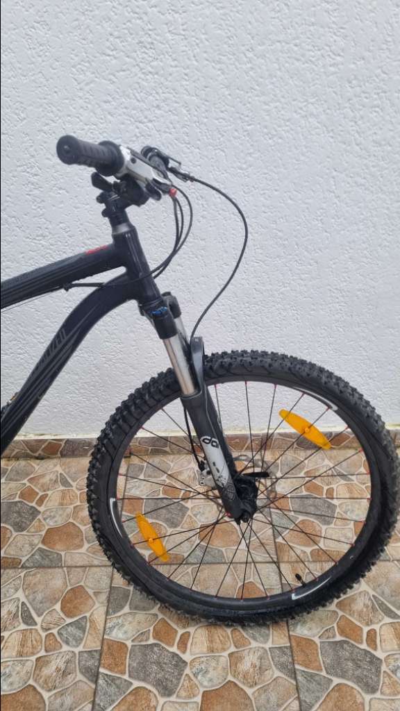 VTT SPECIALIZED ROCKHOPPER 