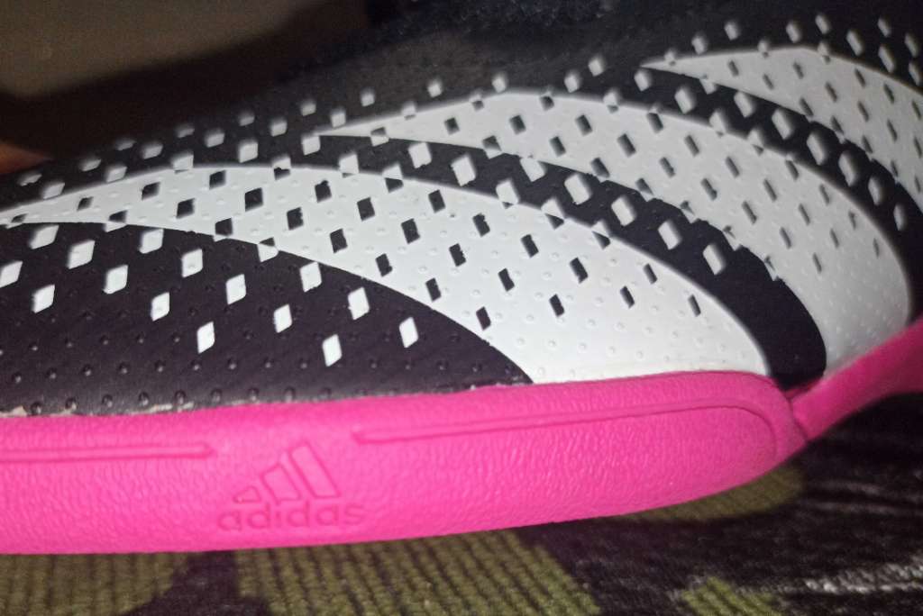 Demi crampons adidas Predator p37 