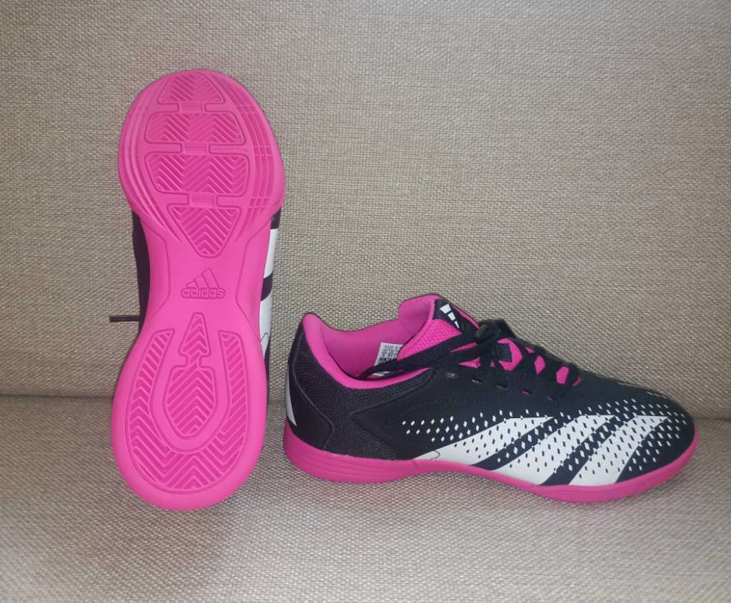 Demi crampons adidas Predator p37 