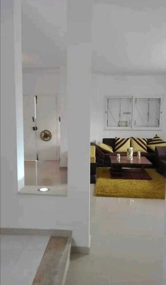 À vendre villa de Luxe S+4 de prix raisonnable 390mil sur Zarzis