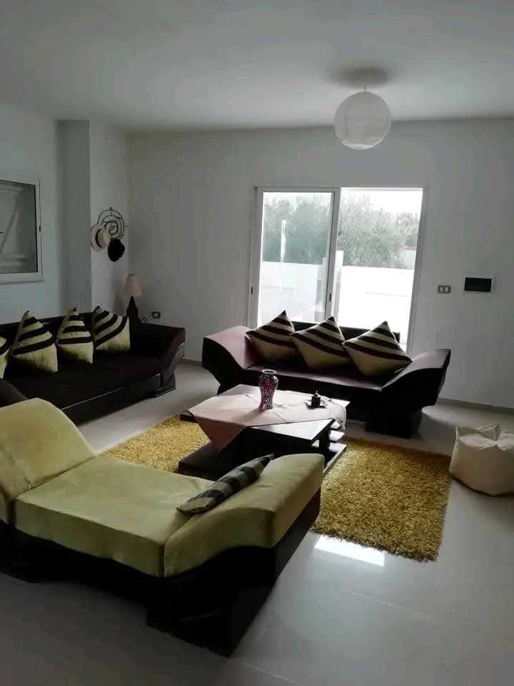 À vendre villa de Luxe S+4 de prix raisonnable 390mil sur Zarzis